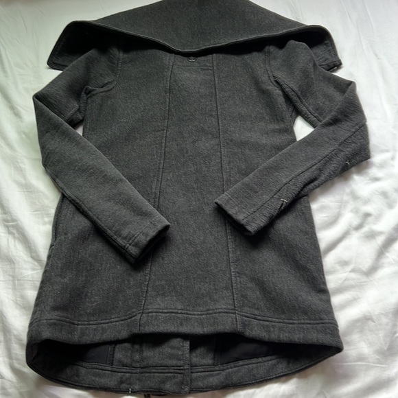 Lululemon Dark Grey Asymmetrical Zipper Coat - Picture 3 of 5